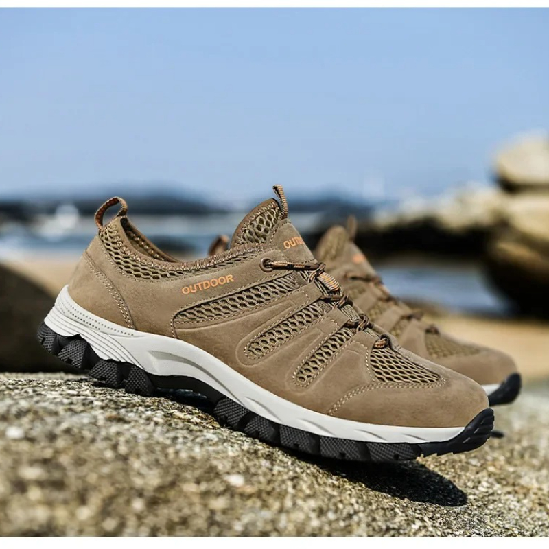 Aquatic Sports Shoes - Sepatu Hiking Pria Outdoor Bernapas Model