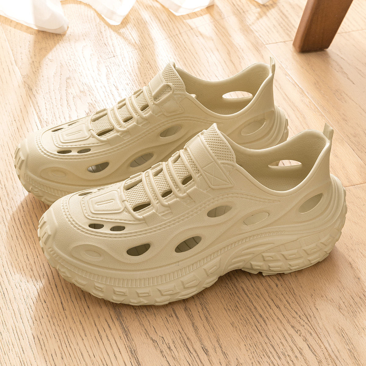 Aquatic Sports Shoes - Sandal Musim Panas Pria untuk Aktivitas